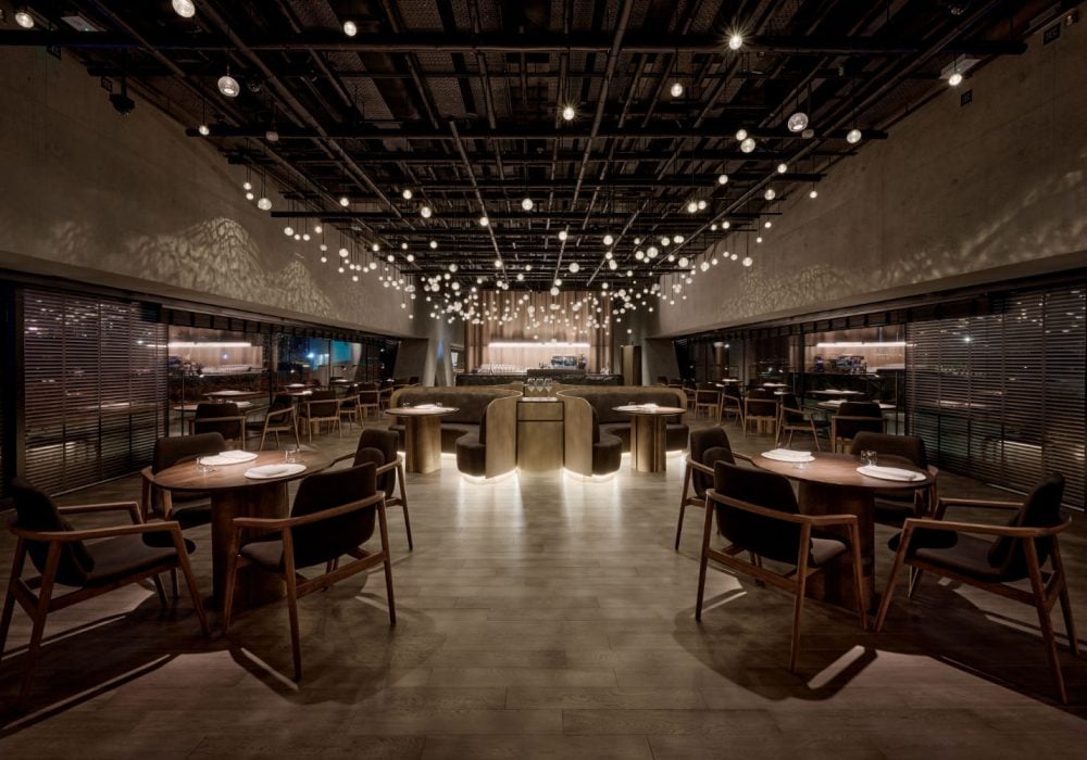 Resize_Mosu-Hong-Kong_Interior_Night_Apr2022